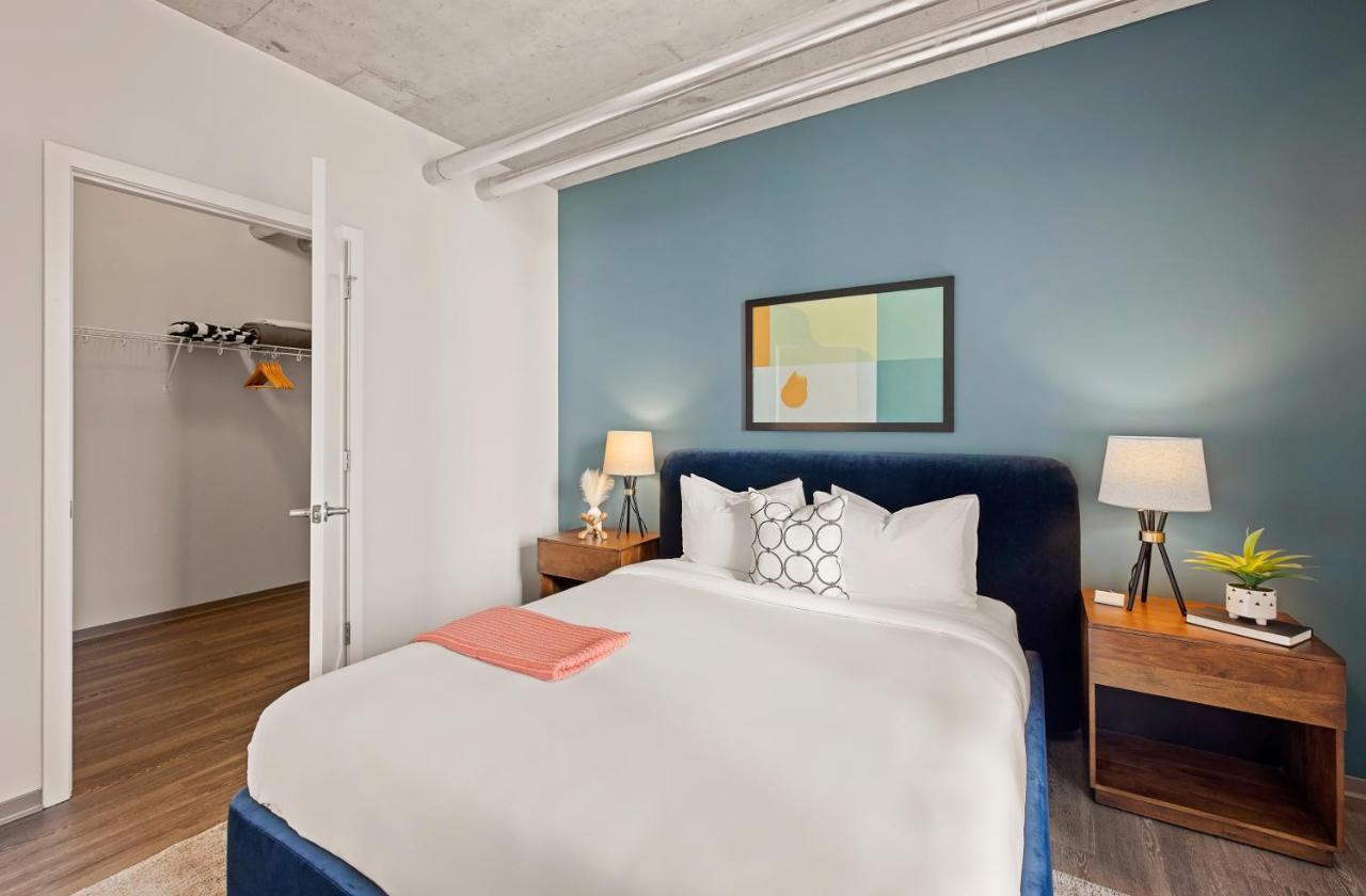 Placemakr Premier Sobro Нашвілл Екстер'єр фото A bedroom at the Hotel Valencia