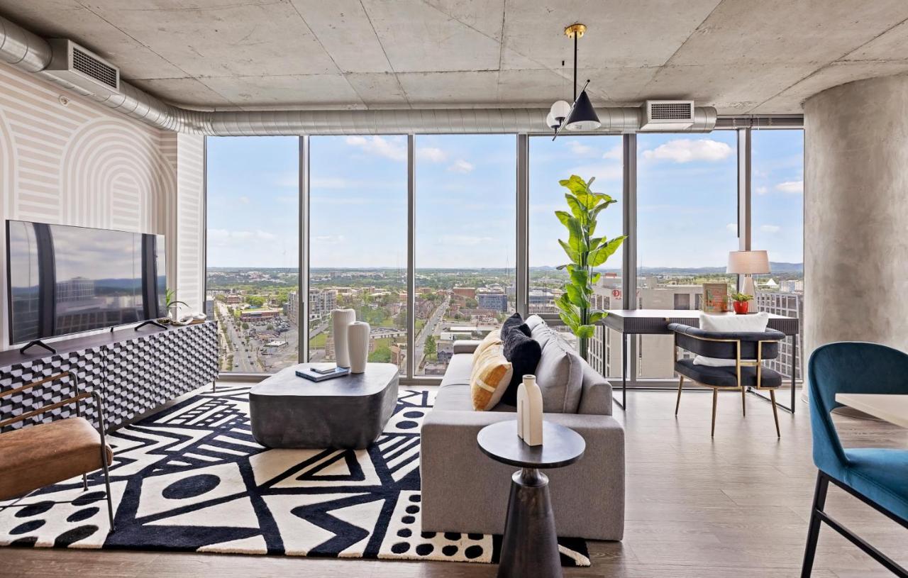 Placemakr Premier Sobro Нашвілл Екстер'єр фото A staged apartment at The Van Alen