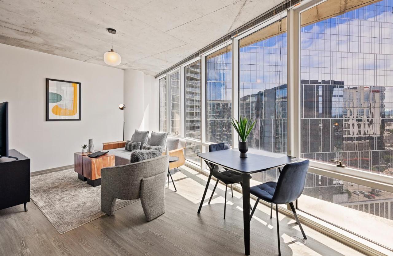 Placemakr Premier Sobro Нашвілл Екстер'єр фото A staged apartment