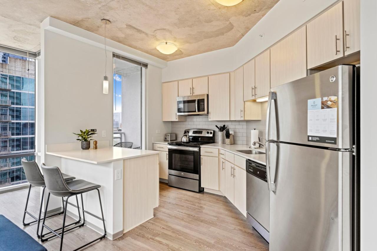 Placemakr Premier Sobro Нашвілл Екстер'єр фото A kitchen in a typical apartment