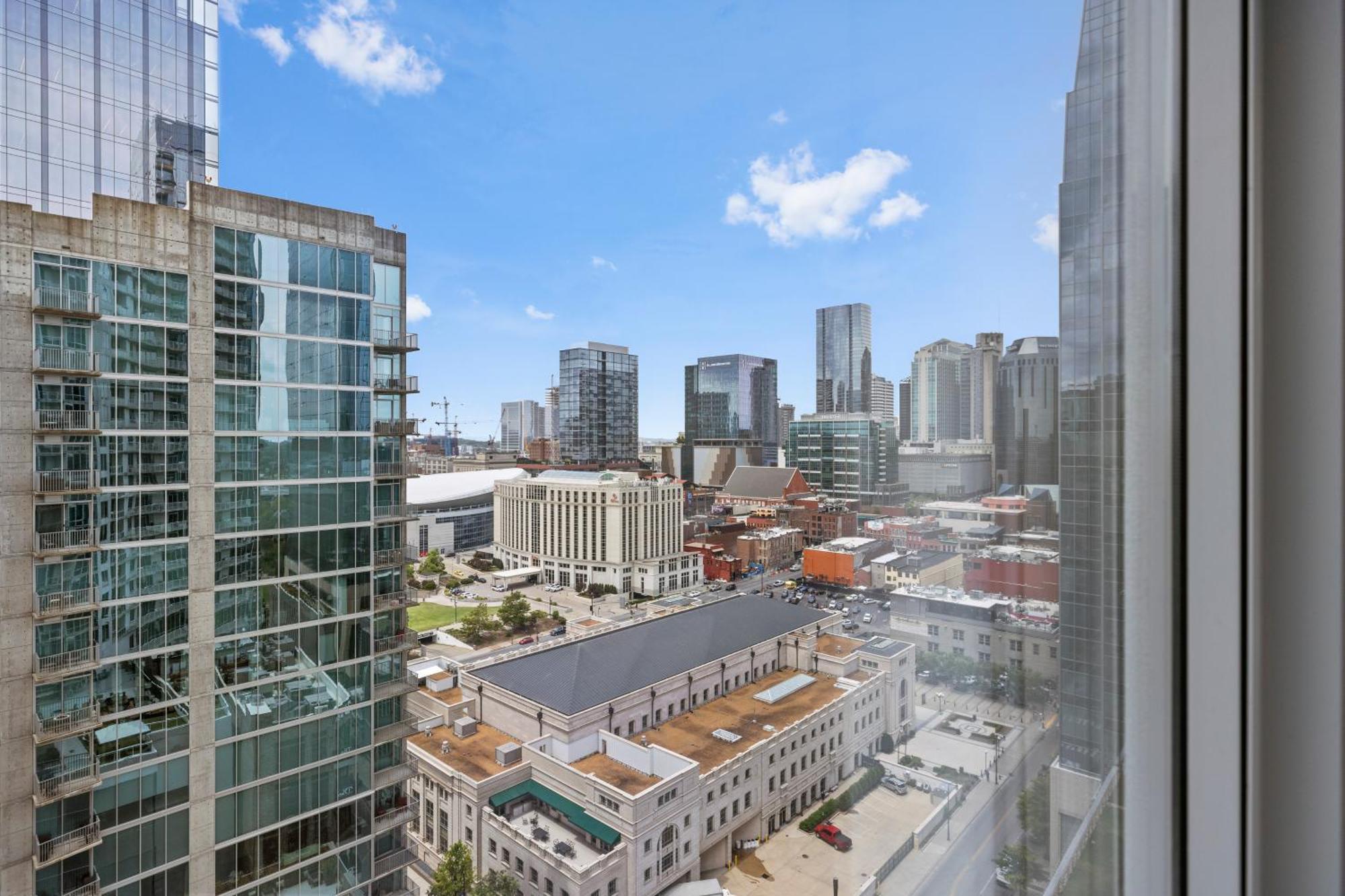 Placemakr Premier Sobro Нашвілл Екстер'єр фото View from a window of the building